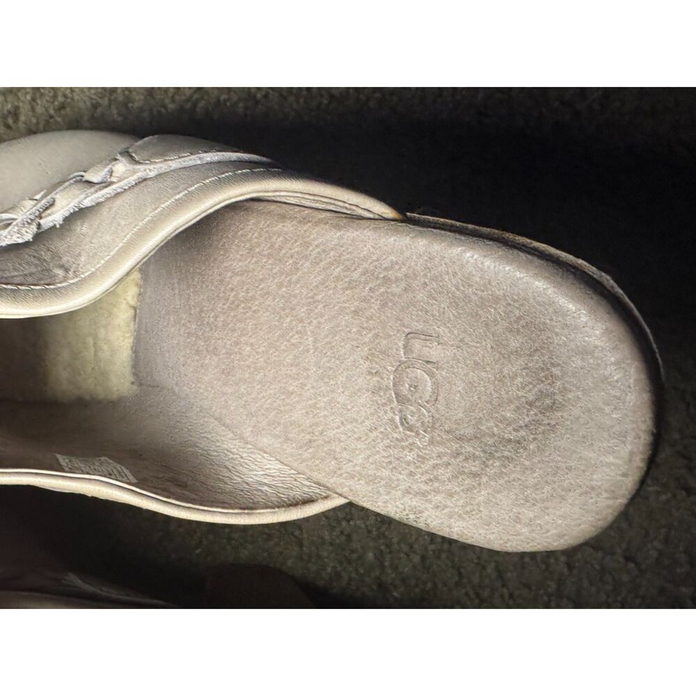 FLAWED Size 11 UGG Platform Clogs - image 2